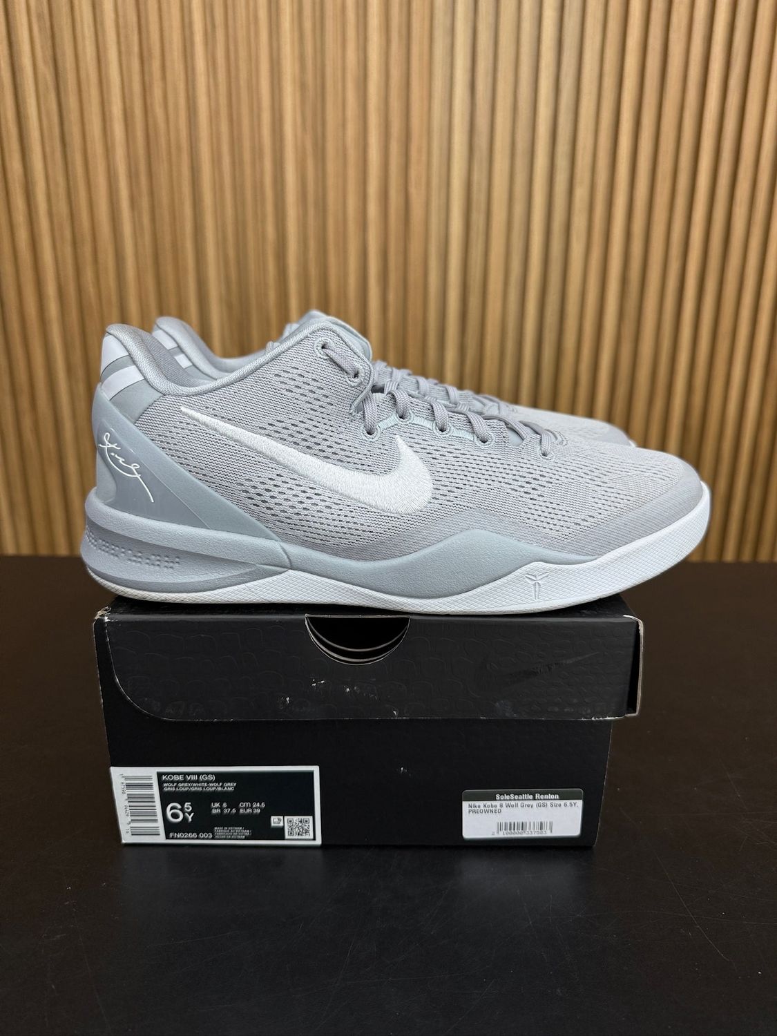 Nike Kobe 8 Wolf Grey (GS) Size 6.5Y, PREOWNED