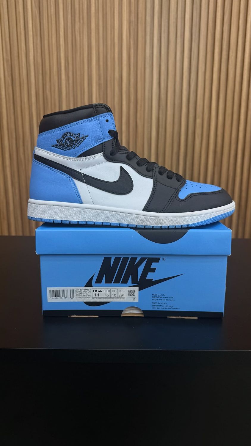 Jordan 1 Retro High OG UNC Toe Size 11, PREOWNED*