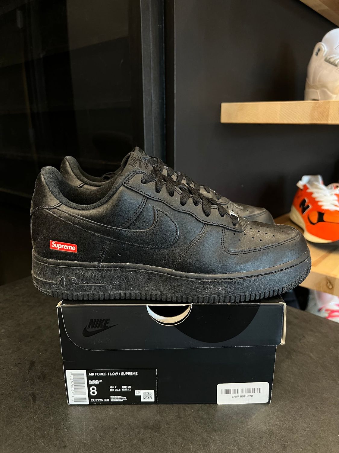 Nike Air Force 1 Low Supreme Black Size 8, PREOWNED*