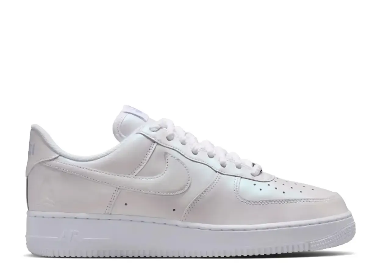 Nike Air Force 1 Low Ja Morant Pearlescent White Size 9.5, DS BRAND NEW DAMAGE BOX