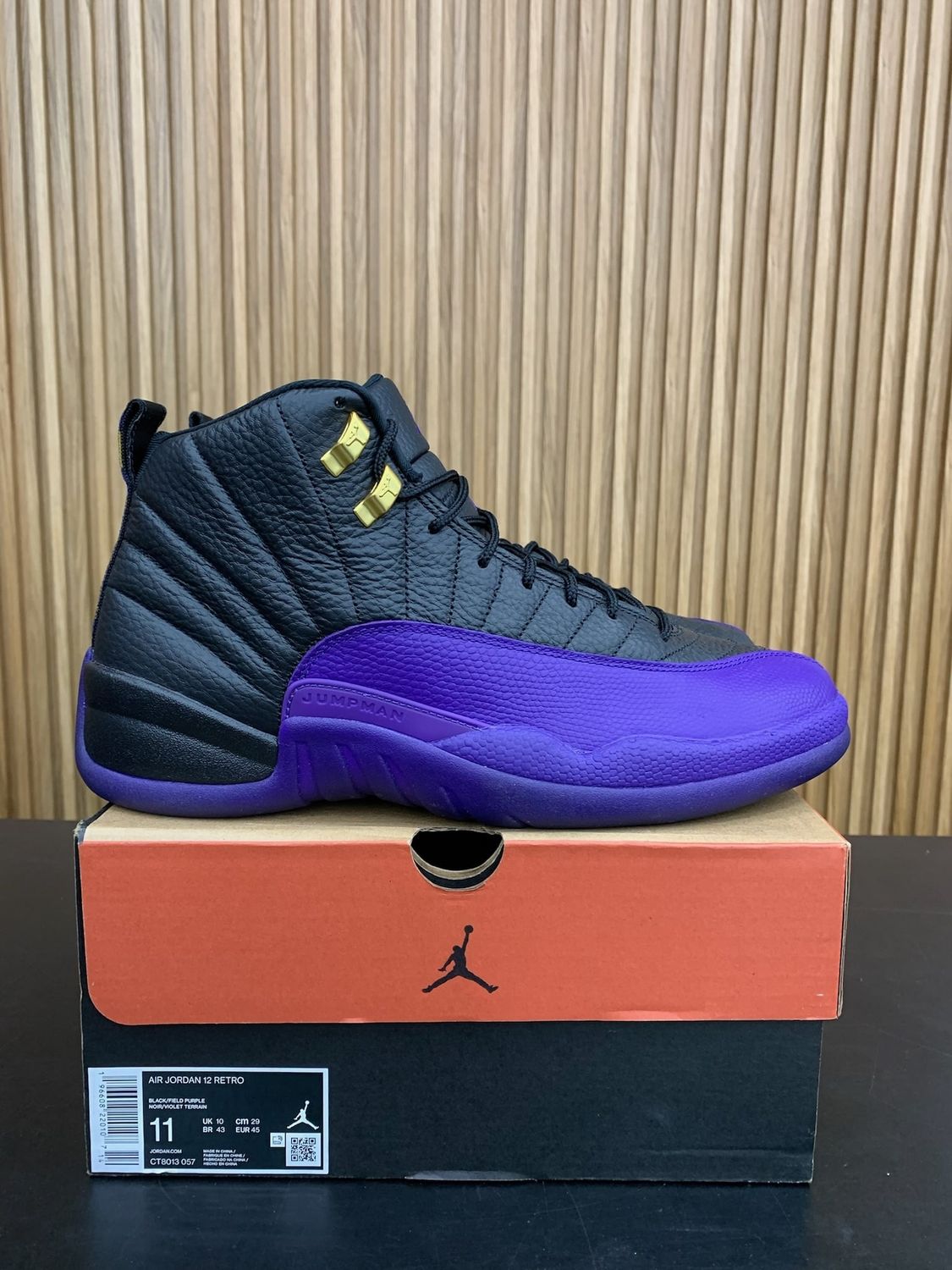 Jordan 12 Retro Field Purple Size 11, PREOWNED
