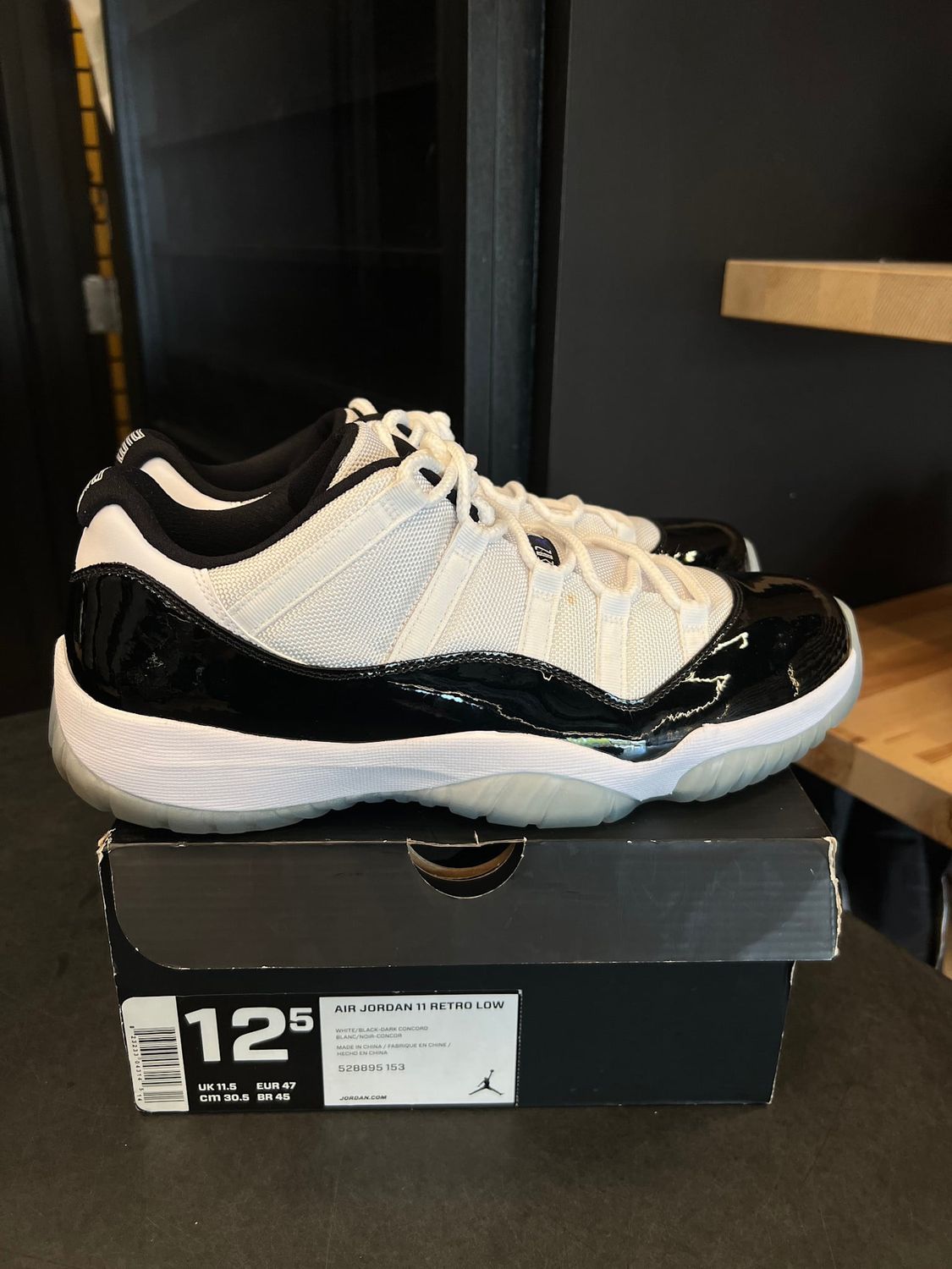 Jordan 11 Retro Low Concord Size 12.5, PREOWNED*