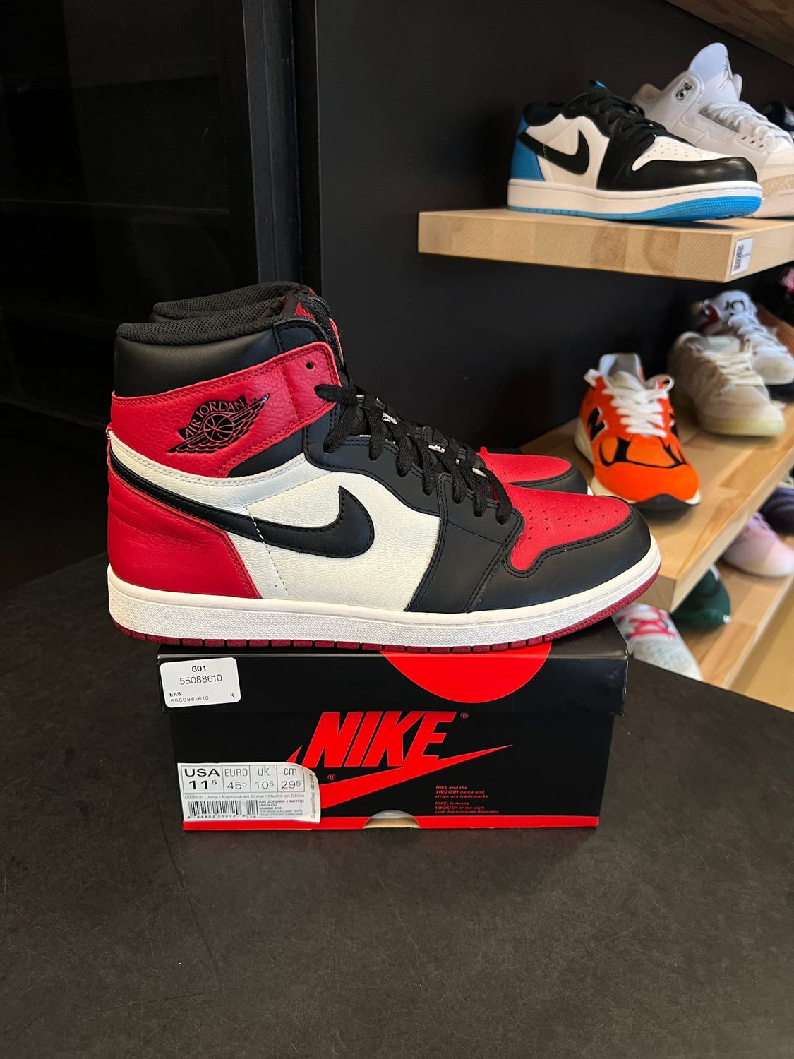 Jordan 1 Retro High Bred Toe Size 11.5, PREOWNED*