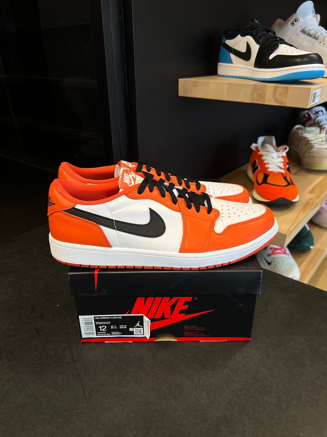 Jordan 1 Low Starfish Size 12, PREOWNED