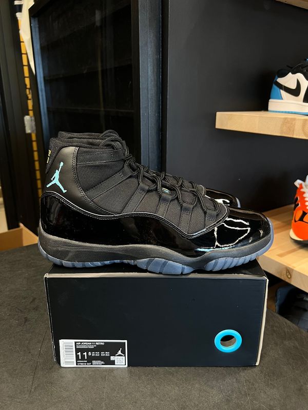 Jordan 11 Retro Gamma Blue (2025) Size 11.5, PREOWNED*