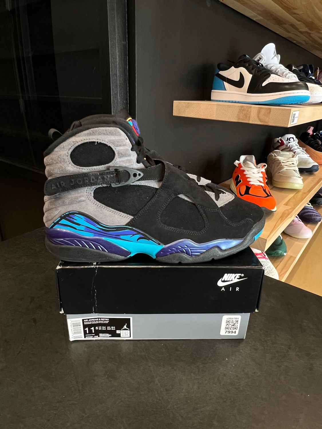 Jordan 8 Retro Aqua (2025) Size 11.5, PREOWNED*