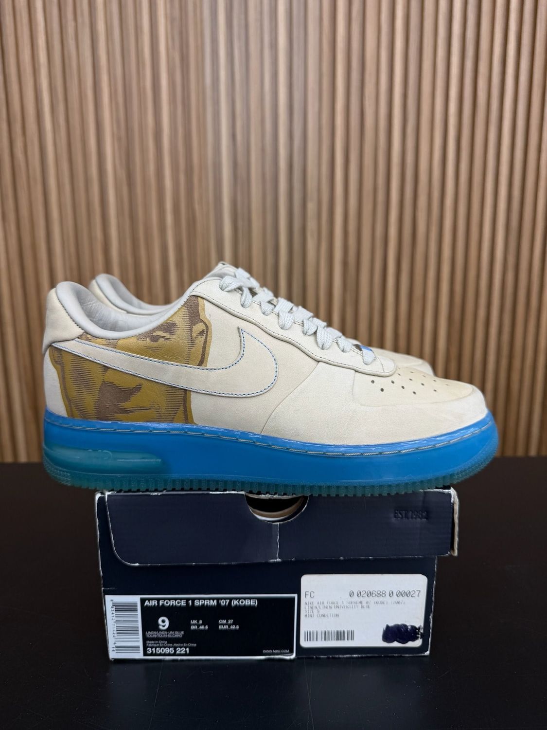 Nike Air Force 1 Low Kobe Size 9, PREOWNED*
