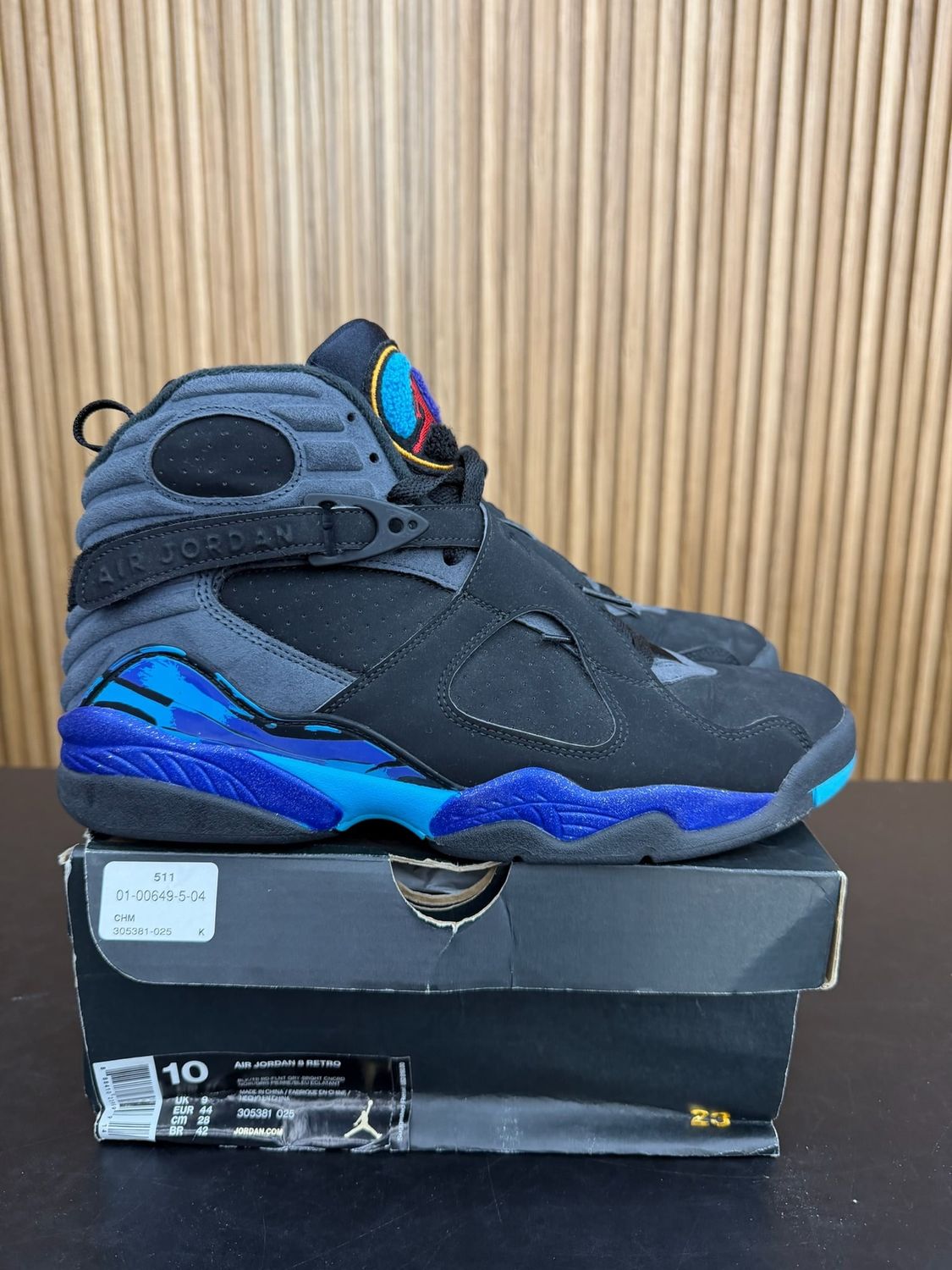Jordan 8 Retro Aqua (2015) Size 10, PREOWNED