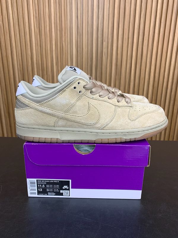Nike SB Dunk Low Pro B Parachute Beige Size 11.5, PREOWNED