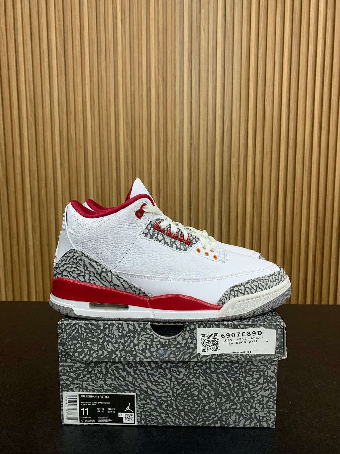 Jordan 3 Retro Cardinal Red Size 11, PREOWNED