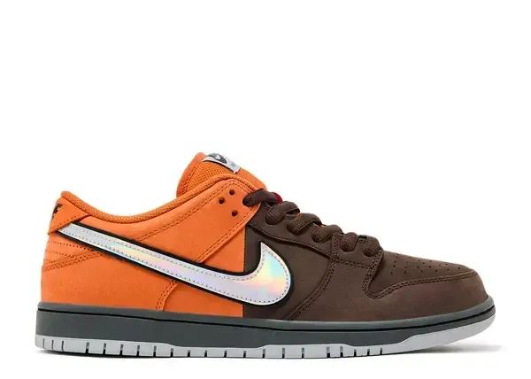 Nike SB Dunk Low Pro Muni Fast Pass Size 11, DS BRAND NEW*