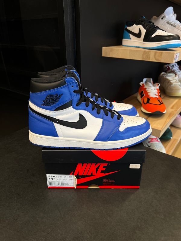 Jordan 1 Retro High Game Royal Size 11.5, PREOWNED