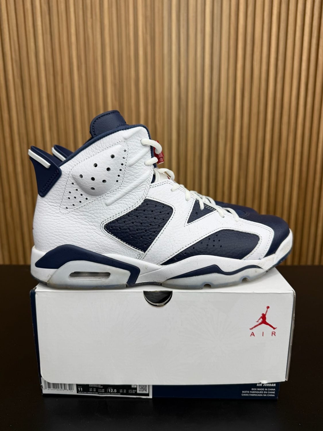 Jordan 6 Retro Olympic (2024) Size 11, PREOWNED*