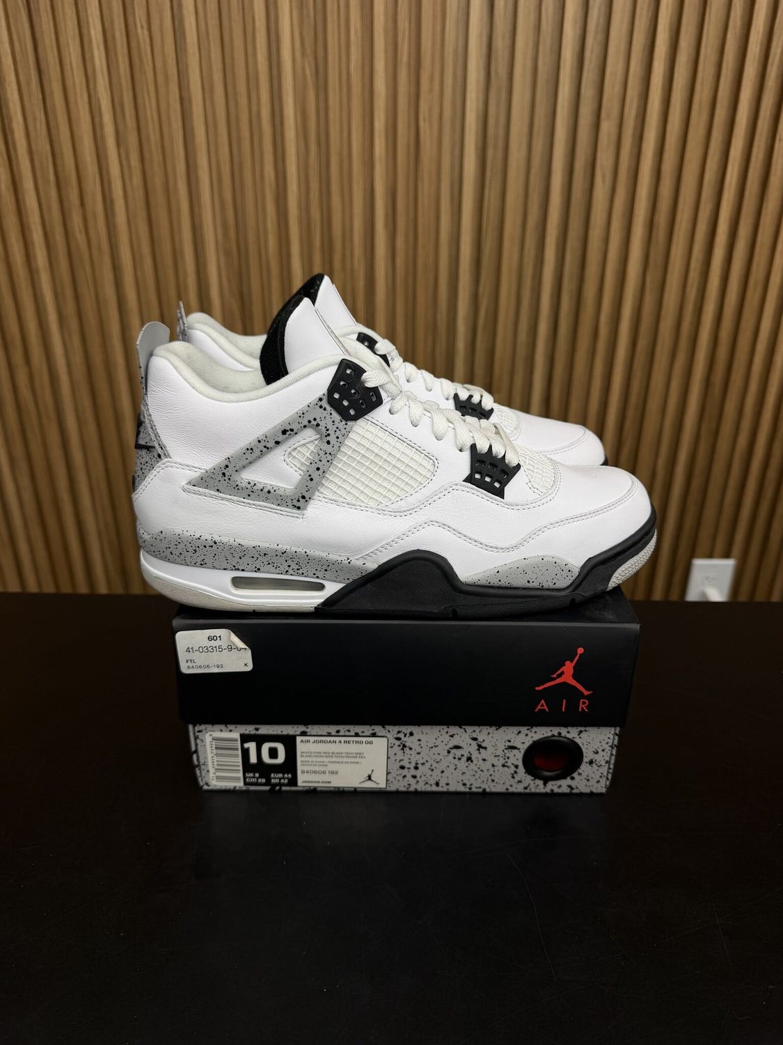 Jordan 4 Retro White Cement (2016) Size 10, PREOWNED*