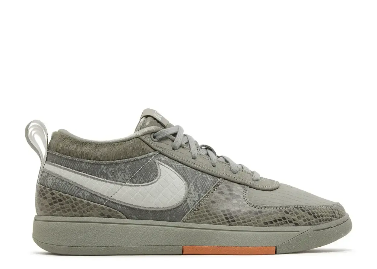 Nike Book 1 Premium Hike Size 11, DS BRAND NEW*