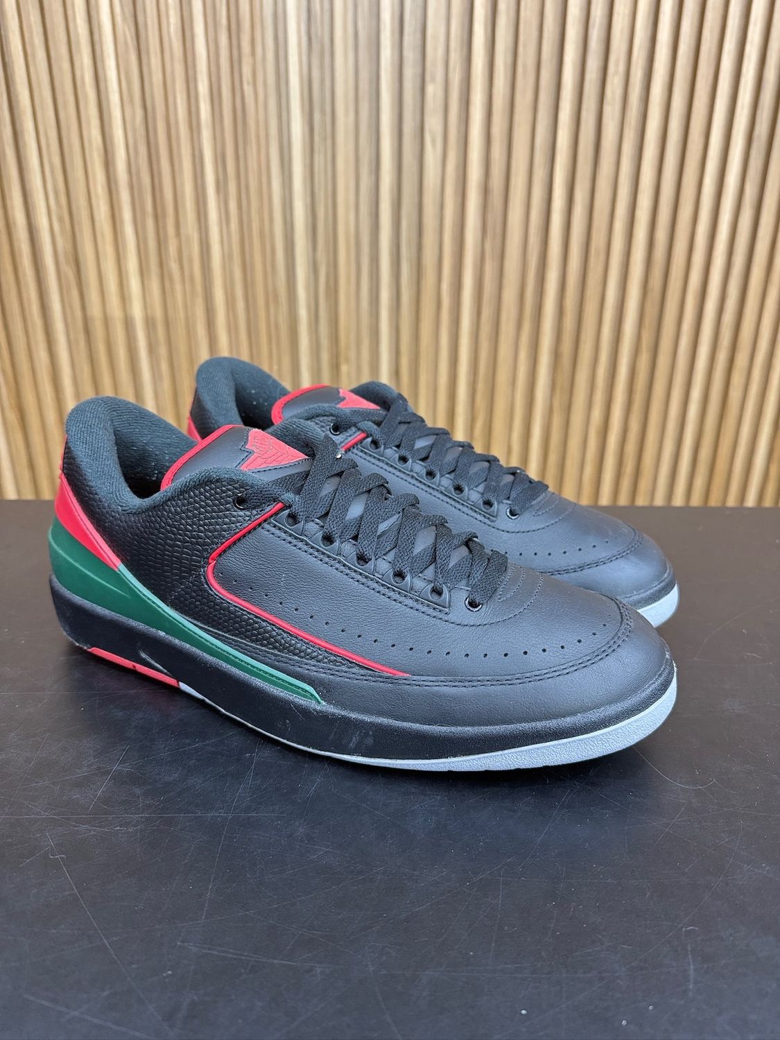 Jordan 2 Retro Low Christmas Size 13, PREOWNED NO BOX*
