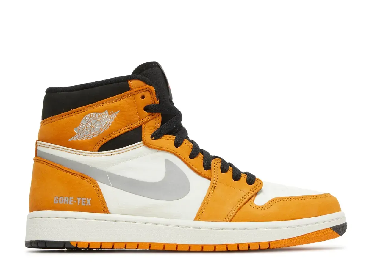 Jordan 1 Retro High Element Gore-Tex Light Curry Size 11, DS BRAND NEW*