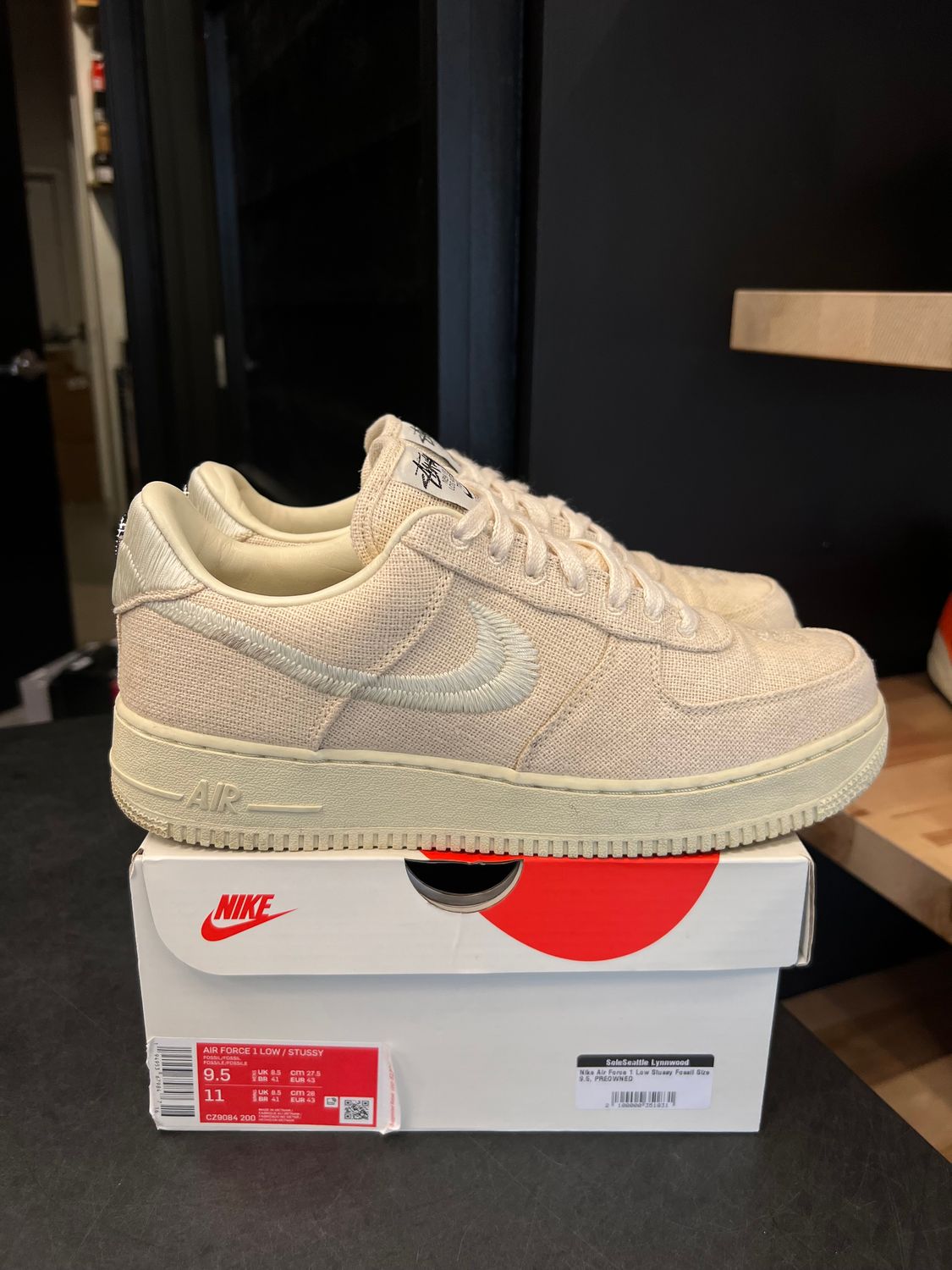 Nike Air Force 1 Low Stussy Fossil Size 9.5, PREOWNED