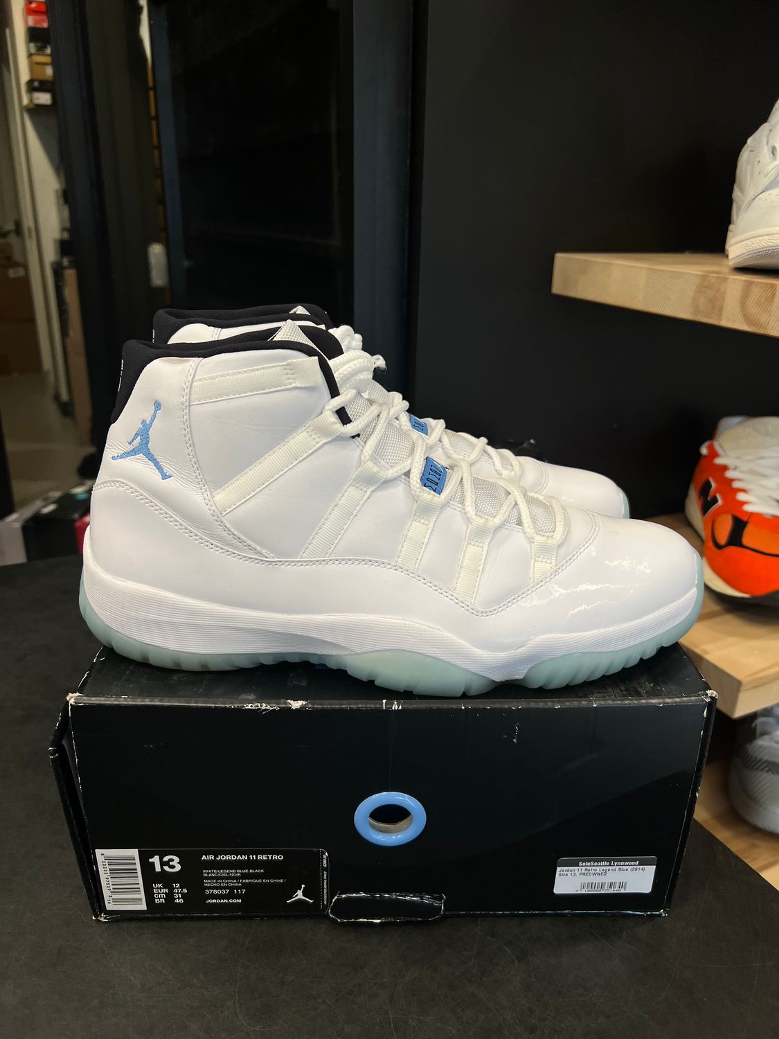 Jordan 11 Retro Legend Blue (2014) Size 13, PREOWNED