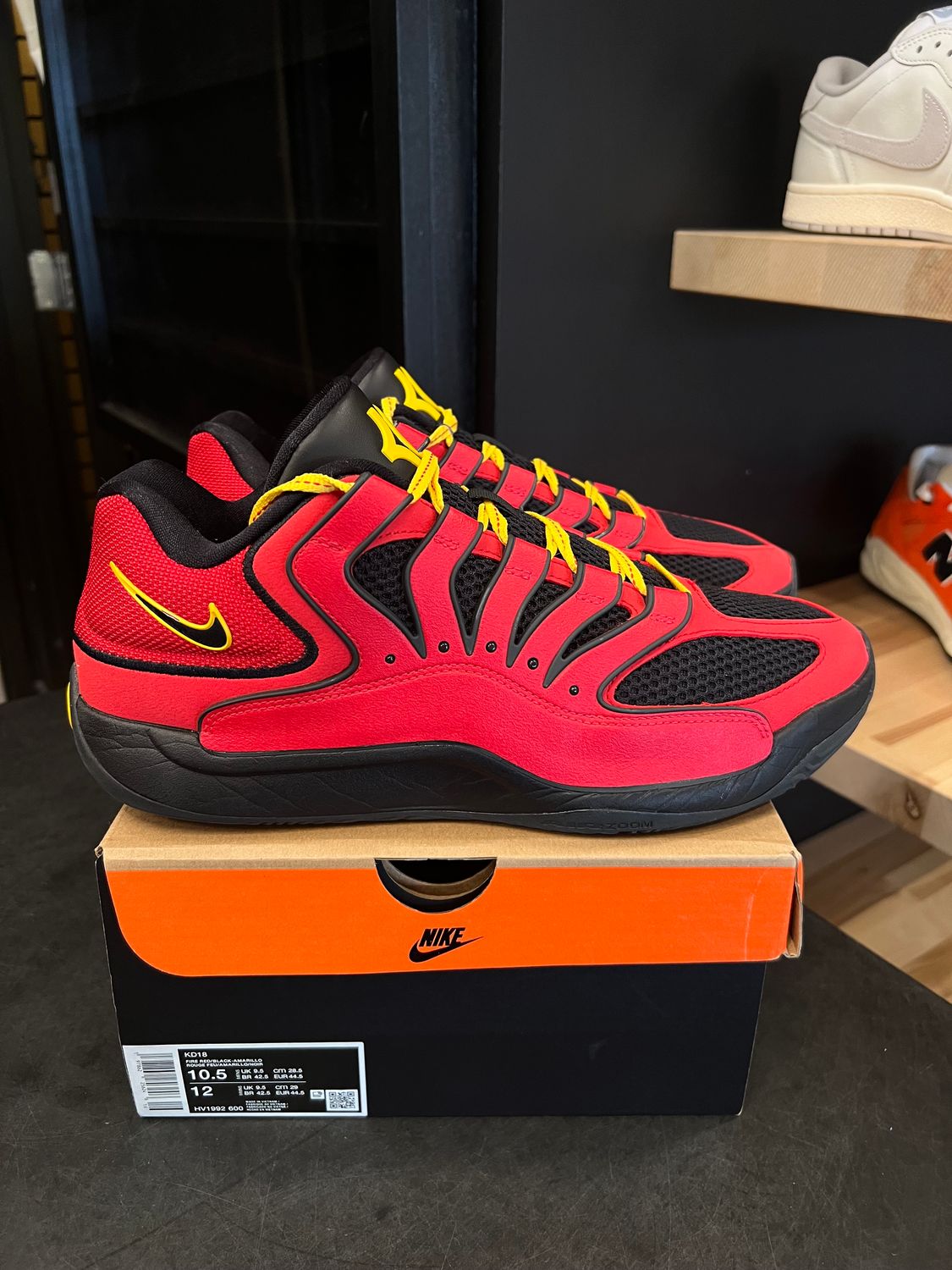 Nike KD 18 Air Bakin Size 10.5, PREOWNED