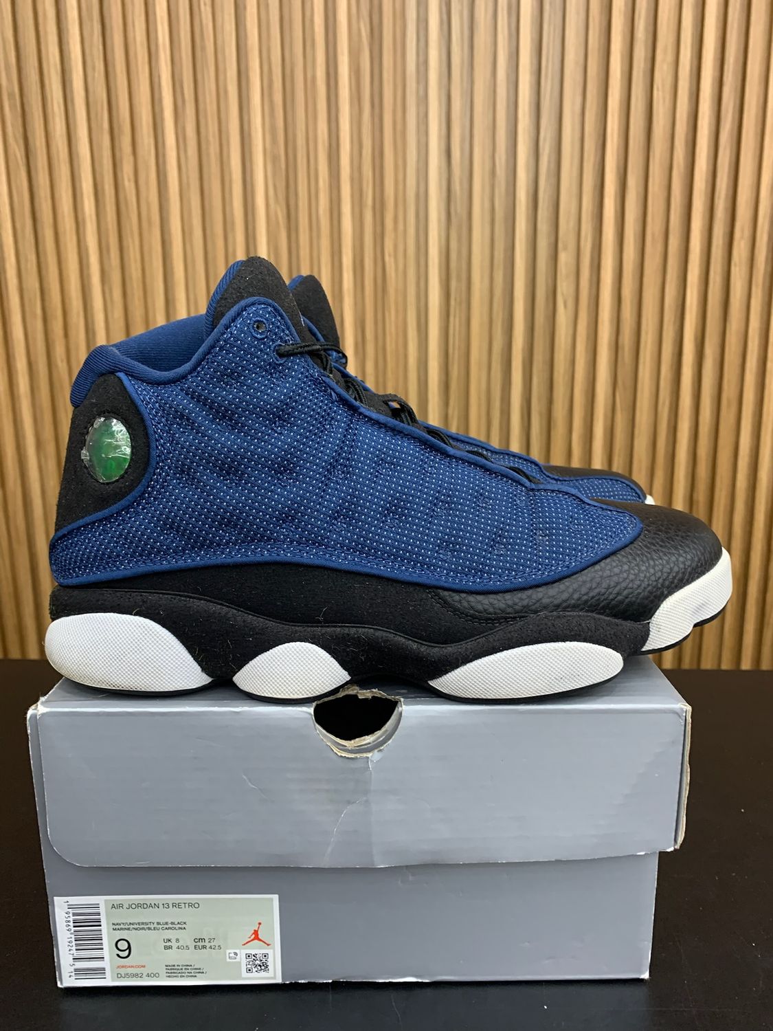 Jordan 13 Retro Brave Blue Size 9, PREOWNED