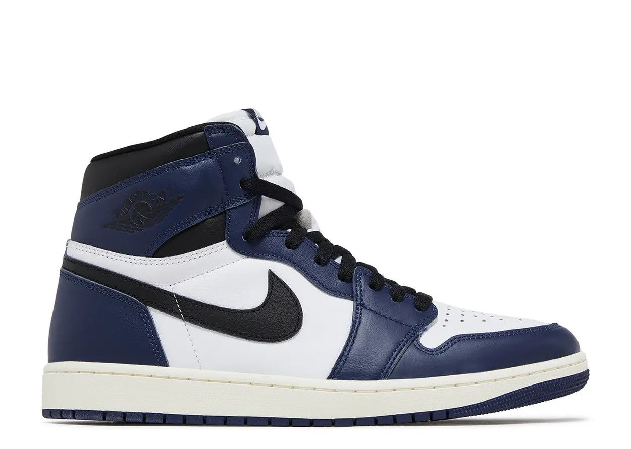 Jordan 1 Retro High OG Midnight Navy Size 11, DS BRAND NEW*