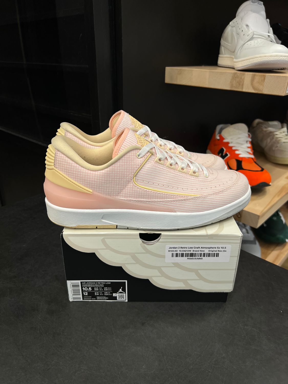 Jordan 2 Retro Low Craft Atmosphere Size 10.5, PREOWNED