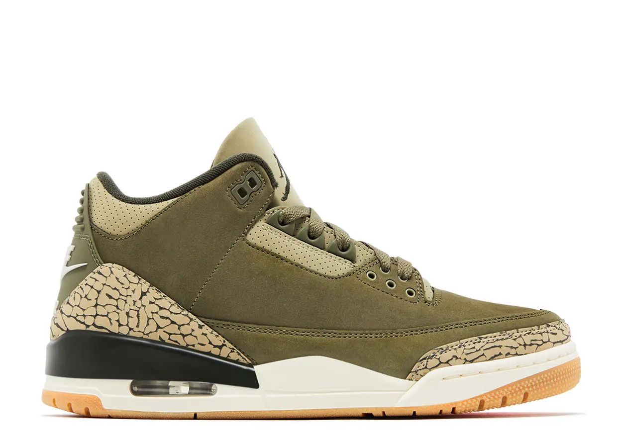 Jordan 3 Retro Family Affair Size 13, DS BRAND NEW*