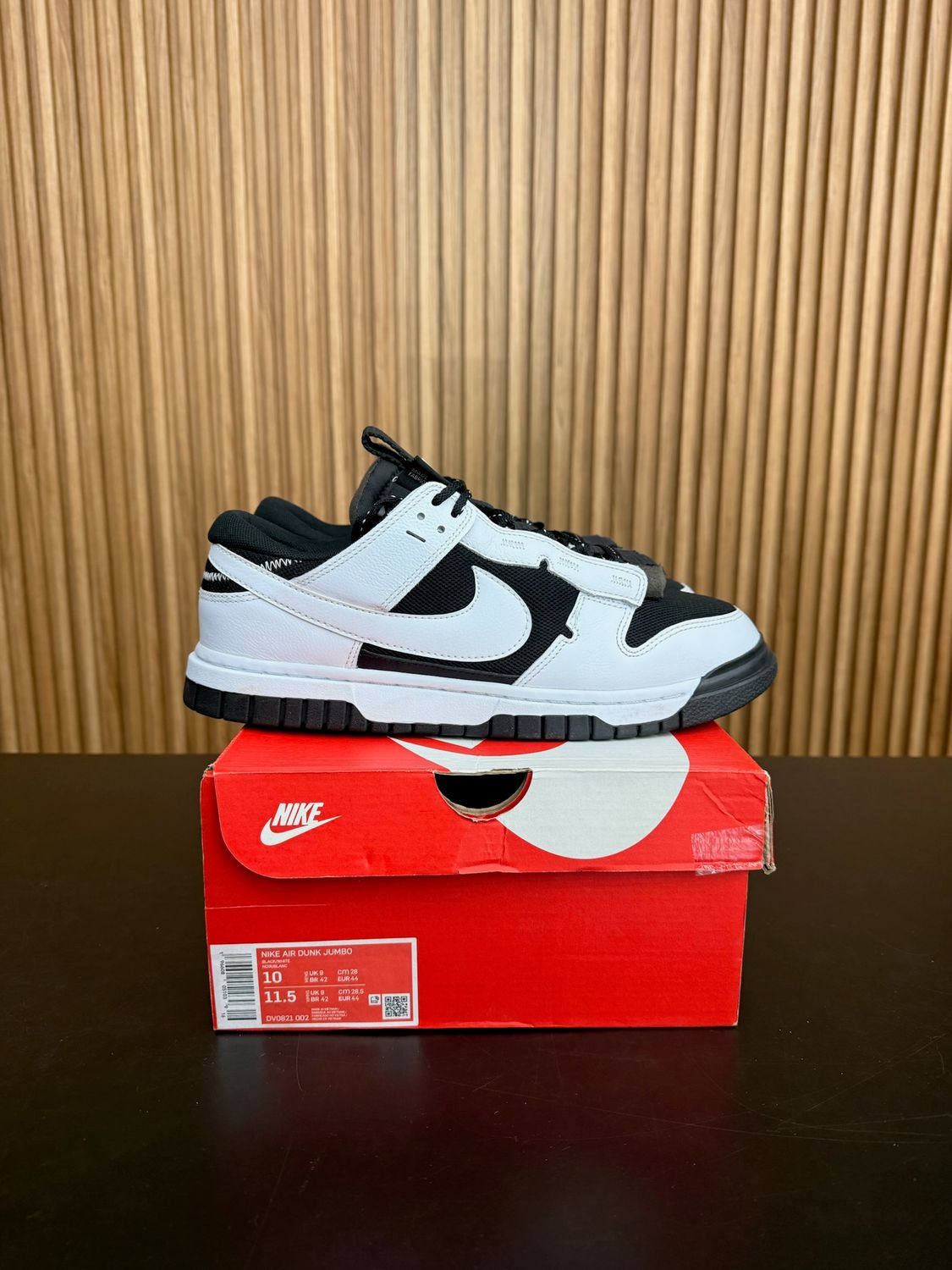 Nike Dunk Low Jumbo Reverse Panda Size 10, PREOWNED