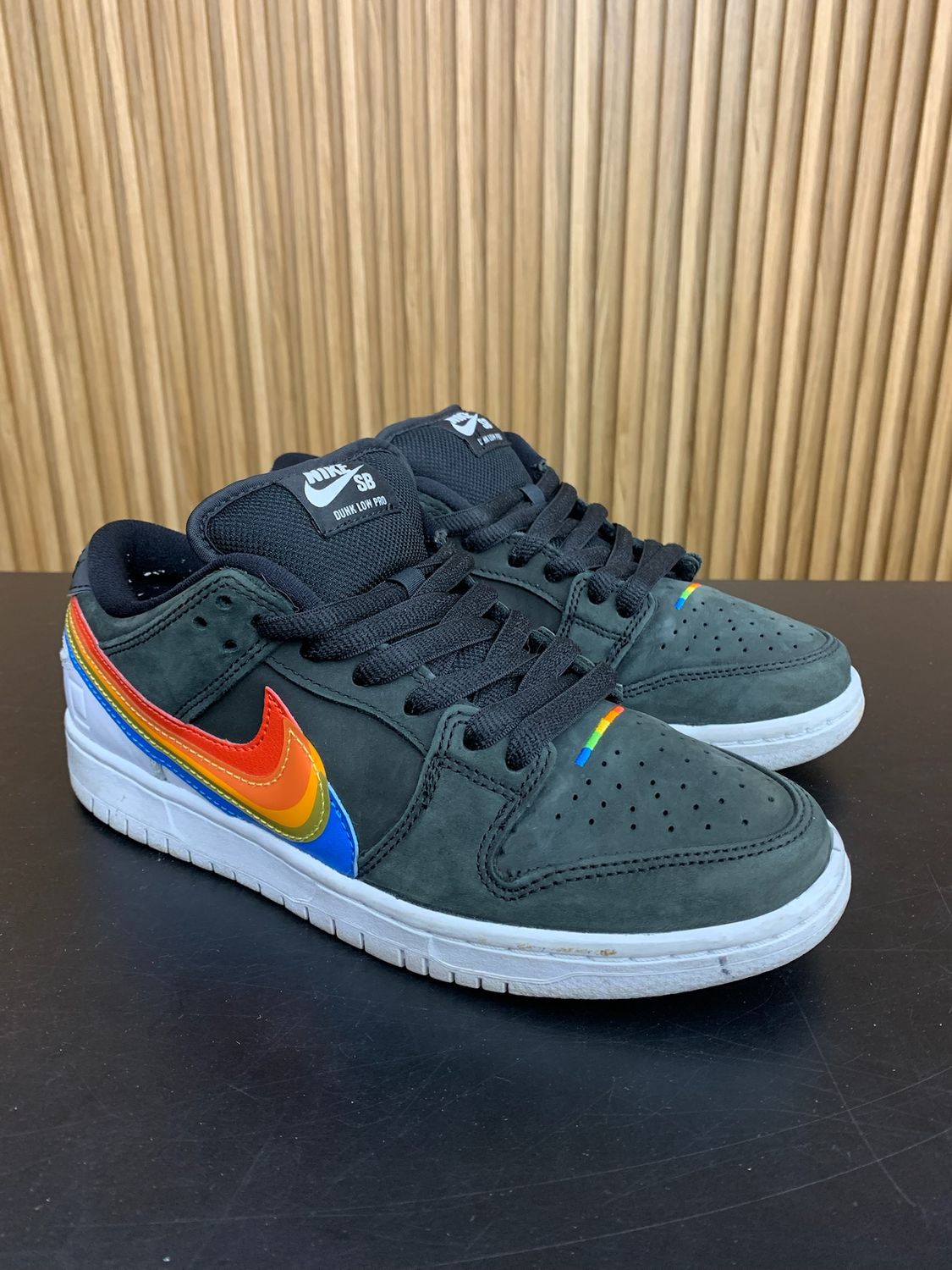 Nike SB Dunk Low Polaroid Size 7, PREOWNED NO BOX*