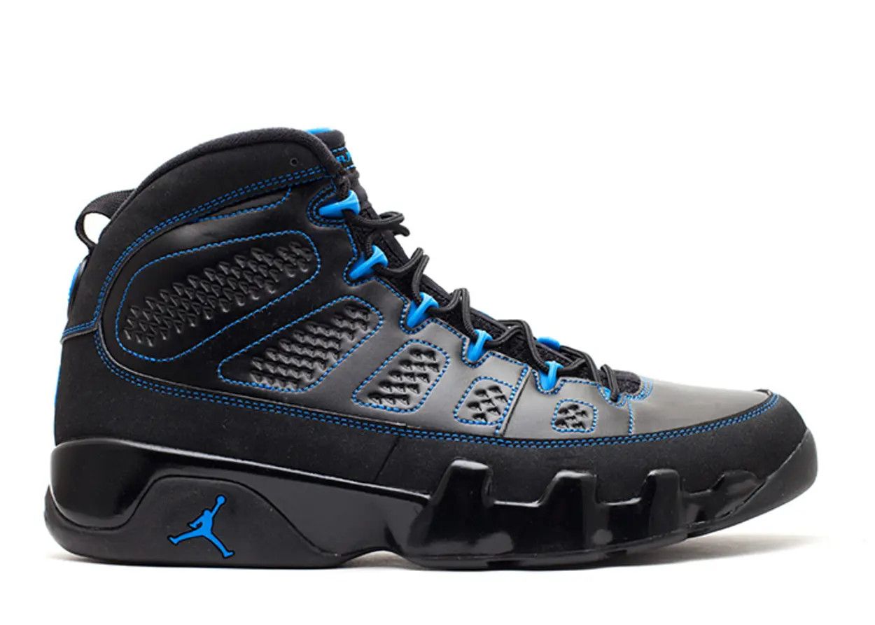 Jordan 9 Retro Photo Blue Size 10.5, DS BRAND NEW DAMAGED BOX B-GRADE