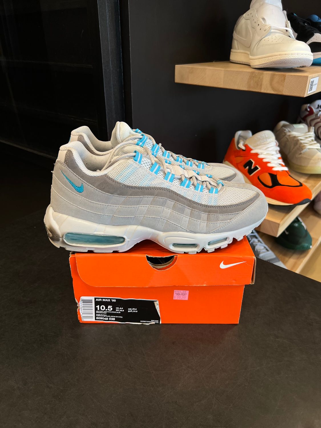 Nike Air Max 95 Neutral Grey Chlorine Blue Size 10.5, PREOWNED