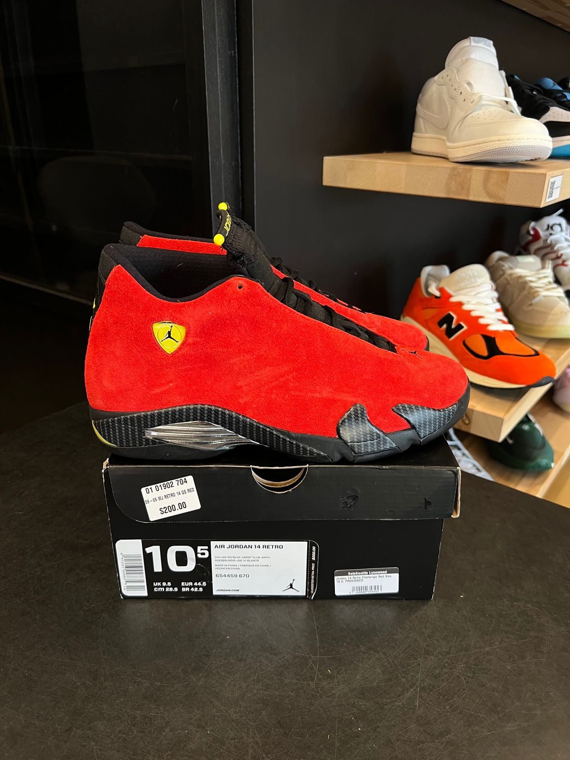 Jordan 14 Retro Challenge Red Size 10.5, PREOWNED