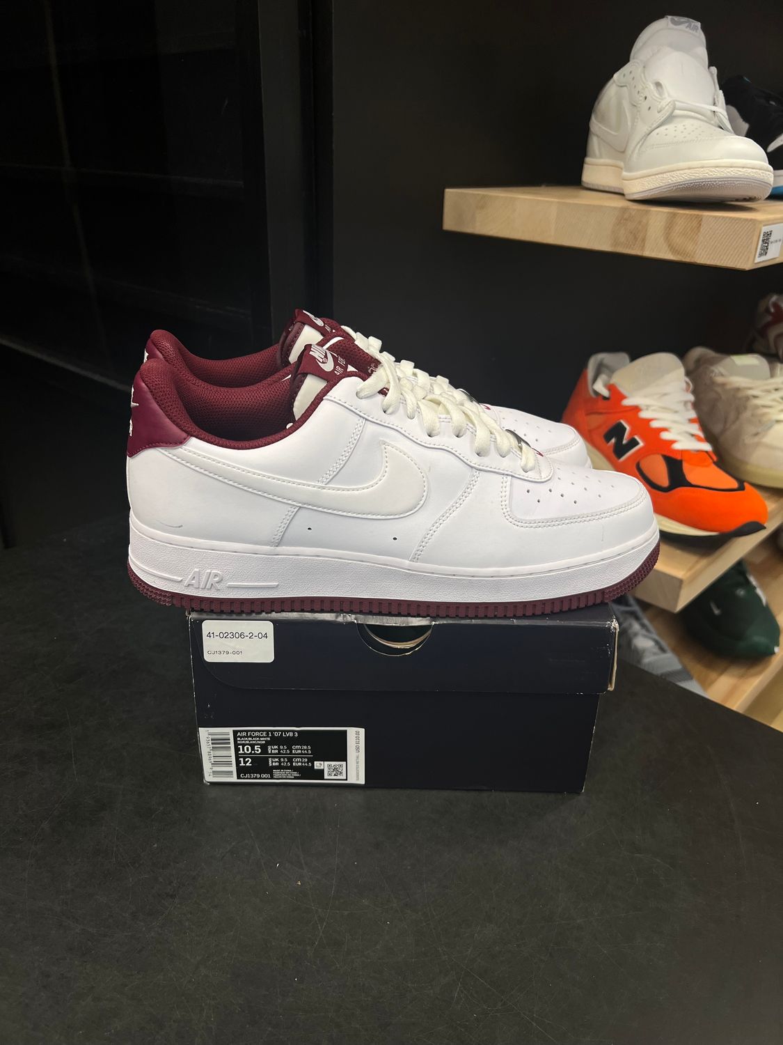 Nike Air Force 1 Low '07 White Dark Beetroot Size 11, PREOWNED REP BOX