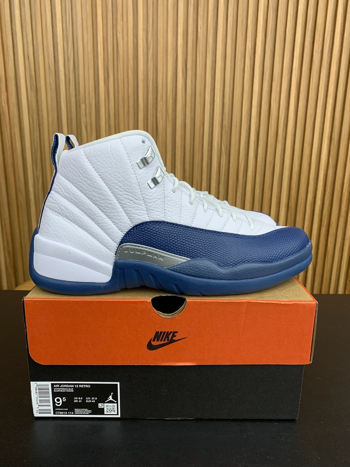 Jordan 12 Retro French Blue (2025) Size 9.5, PREOWNED*