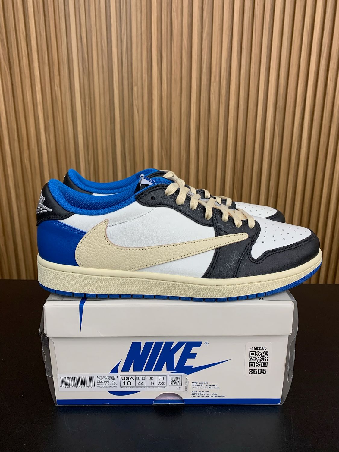 Jordan 1 Retro Low OG SP Fragment x Travis Scott Size 10, PREOWNED*