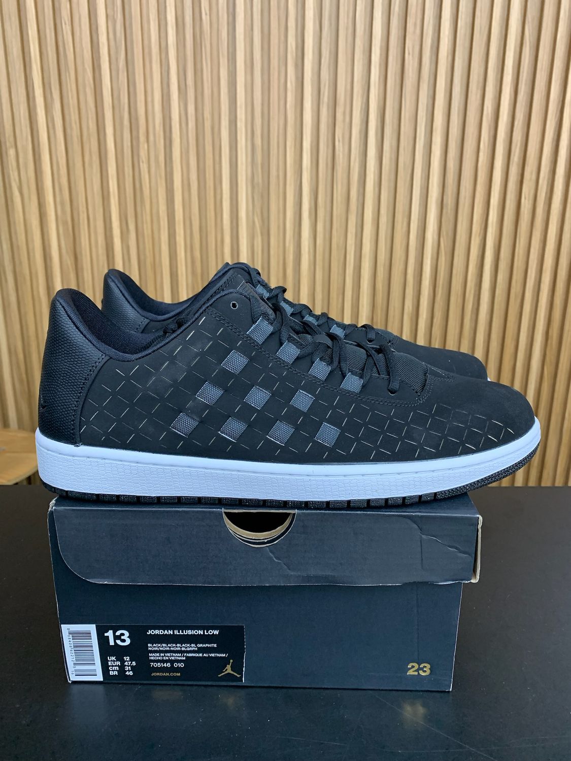 Jordan Illusion Low Black/Black Size 13, DS BRAND NEW