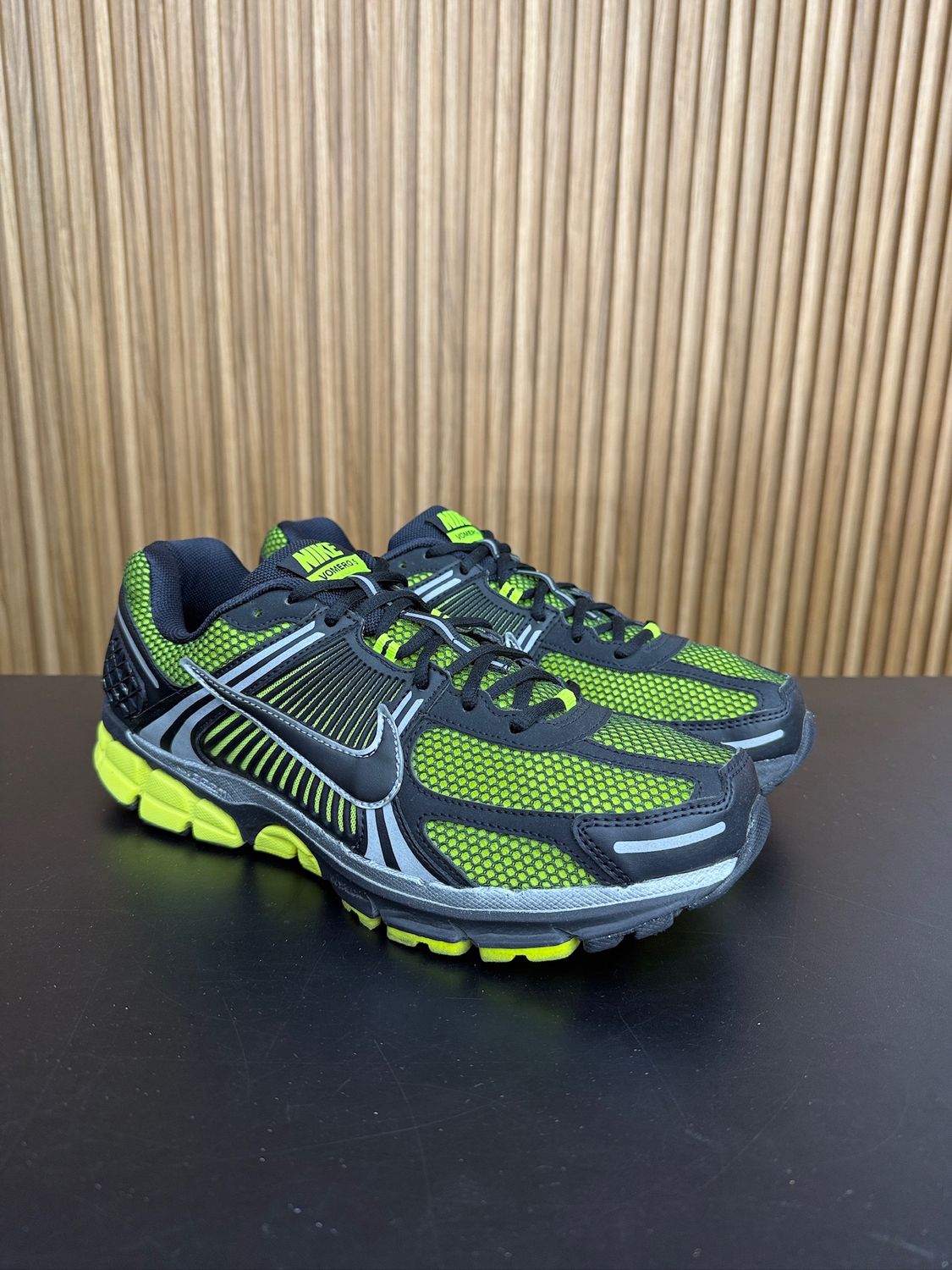 Nike Zoom Vomero 5 Lemon Venom Size 12, PREOWNED NO BOX
