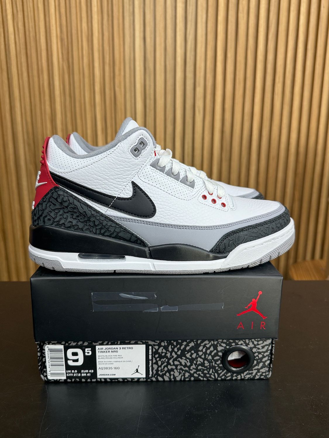 Jordan 3 Retro Tinker Hatfield Size 9.5, PREOWNED