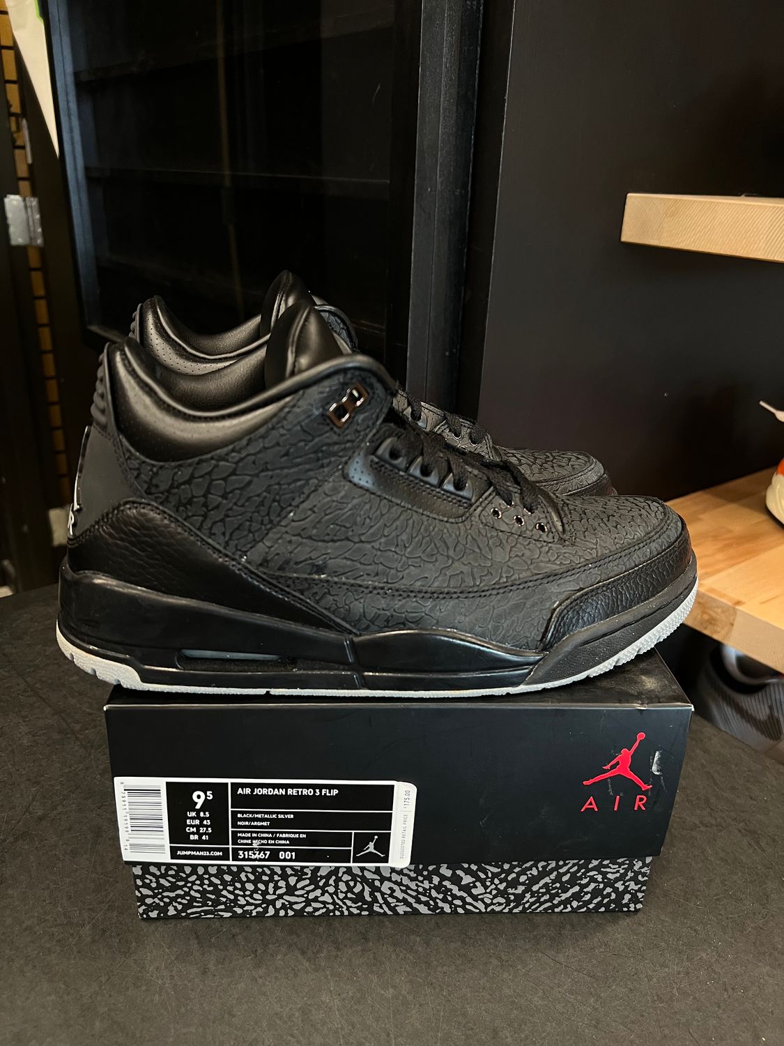 Jordan 3 Retro Black Flip Size 9.5, PREOWNED*