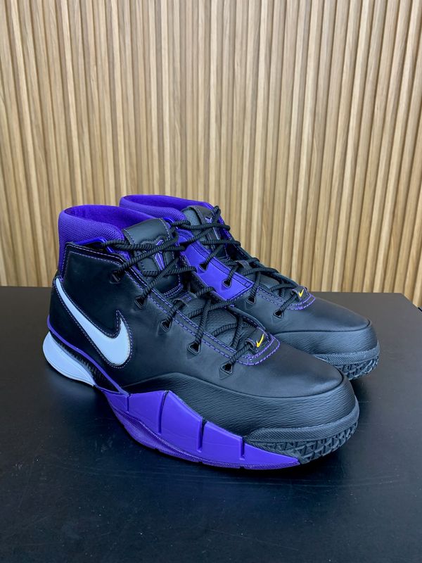 Purple Reign Nike Kobe 1 Protro Size 11, PREOWNED
