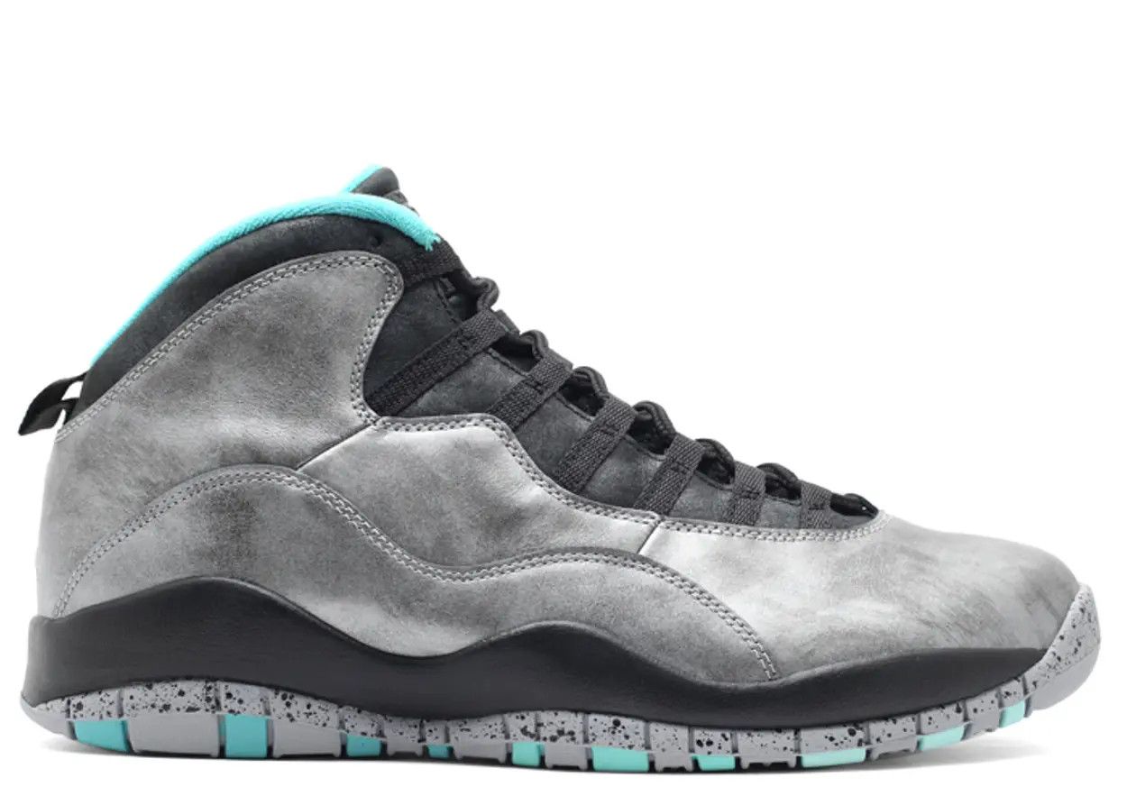 Jordan 10 Retro Lady of Liberty 30th Anniversary Size 9.5, DS BRAND NEW DAMAGED BOX