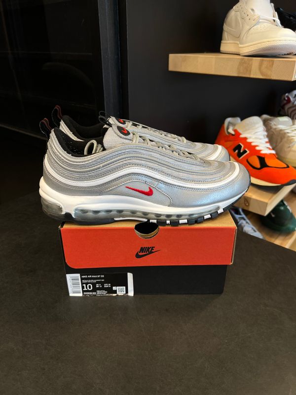 Nike Air Max 97 OG Silver Bullet (2022) Size 10, PREOWNED