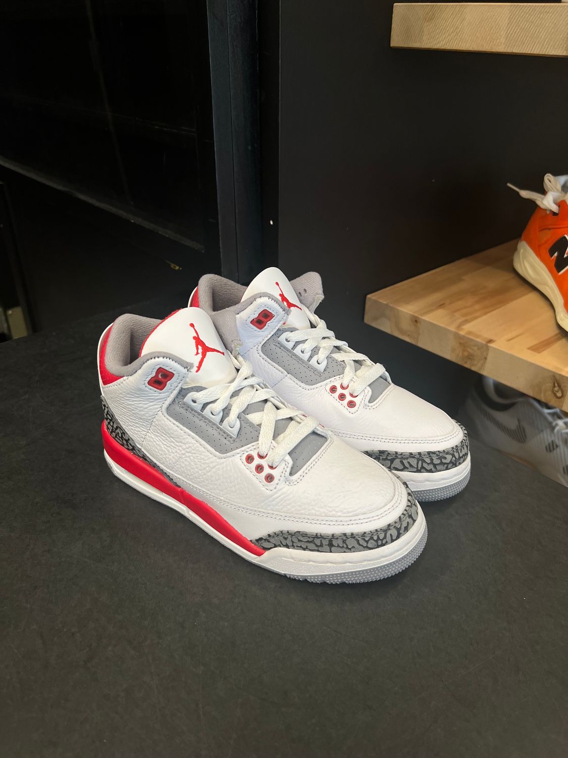 Jordan 3 Retro Fire Red (2022) (GS) Size 4.5, PREOWNED NO BOX*