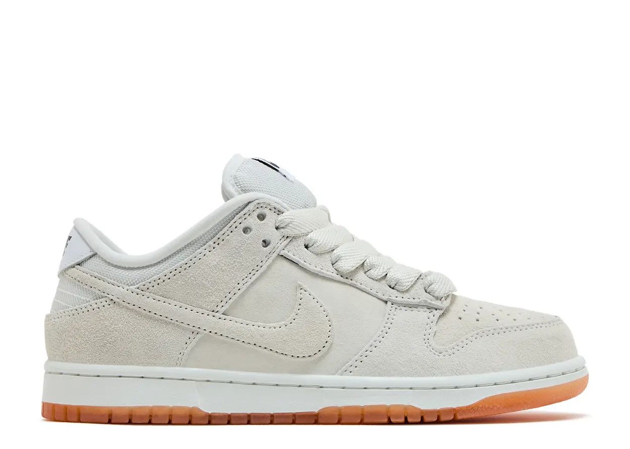 Nike SB Dunk Low Pro B Pale Ivory Size 9.5, DS BRAND NEW*