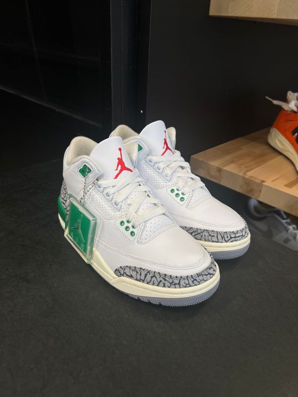 Jordan 3 Retro Lucky Green (Women's) Size 6W, DS BRAND NEW NO BOX*