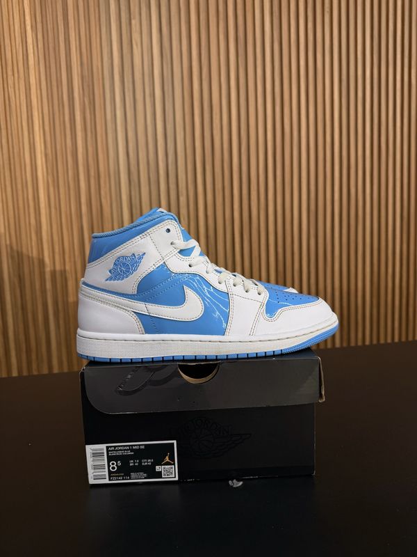 Jordan 1 Mid Legend Blue Size 8.5, PREOWNED