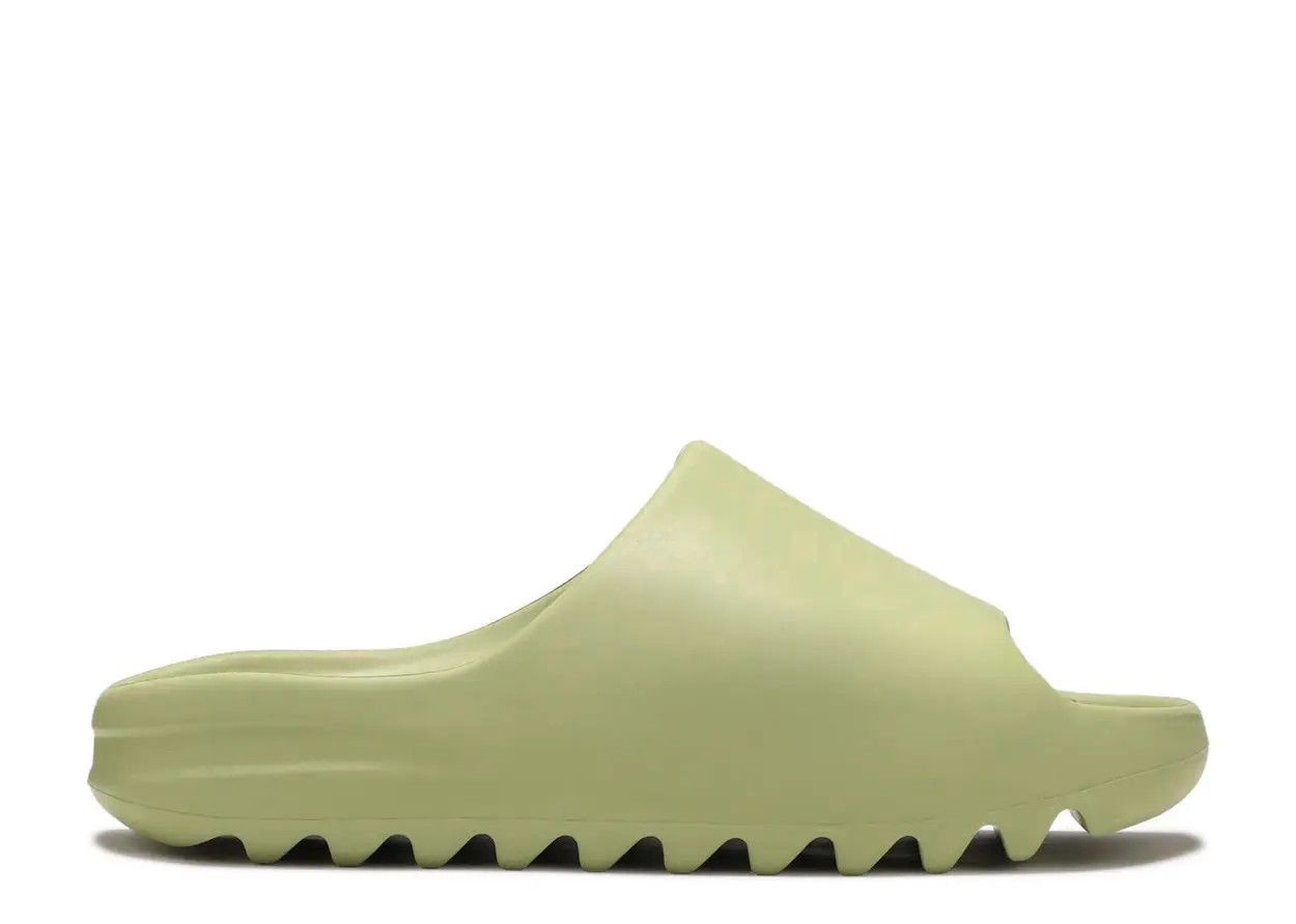 adidas Yeezy Slide Resin Size 10, DS BRAND NEW*