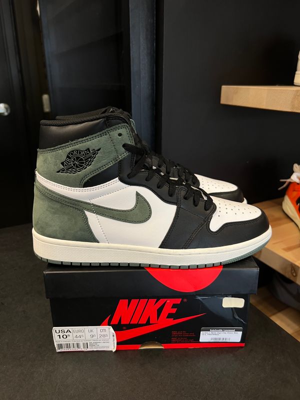 Jordan 1 Retro High Clay Green Size 10.5, PREOWNED