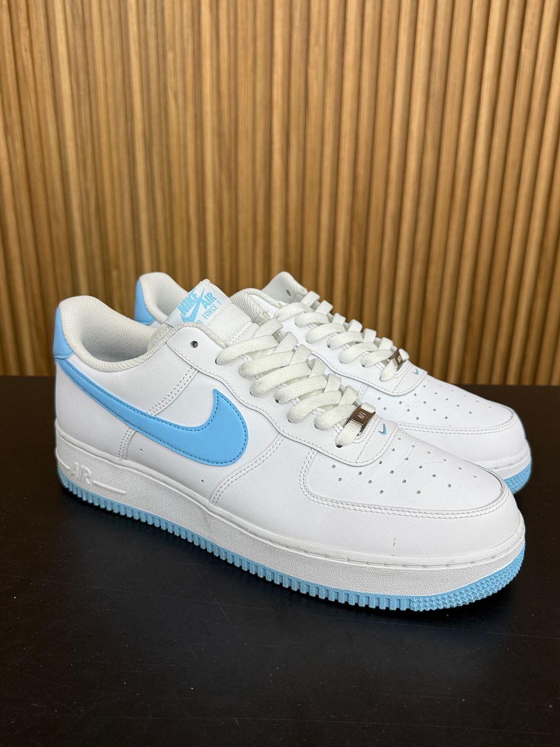 Nike Air Force 1 Low '07 White Aquarius Blue Size 12, PREOWNED NO BOX